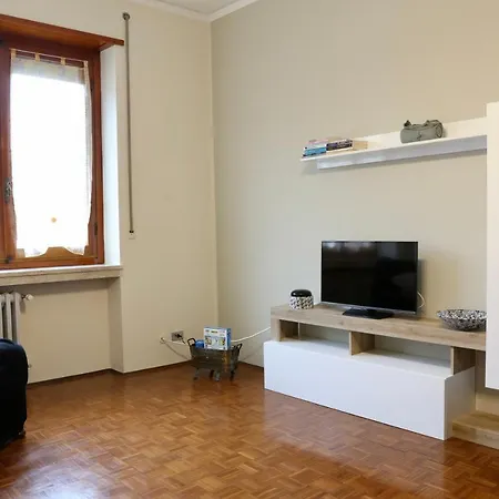 La Casa Dei Nonni - Ampio Trilocale Zona Lingotto