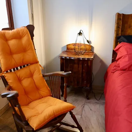 La Casa Dei Nonni - Ampio Trilocale Zona Lingotto * Turin