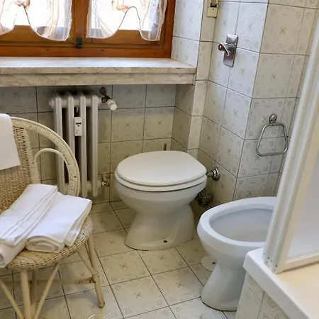 La Casa Dei Nonni - Ampio Trilocale Zona Lingotto Turin