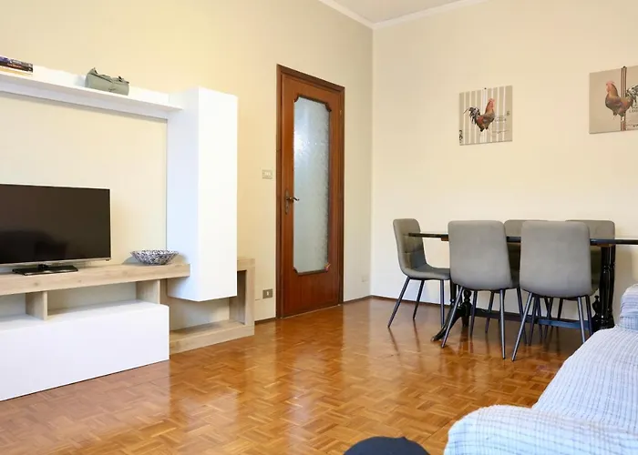 La Casa Dei Nonni - Ampio Trilocale Zona Lingotto Διαμέρισμα