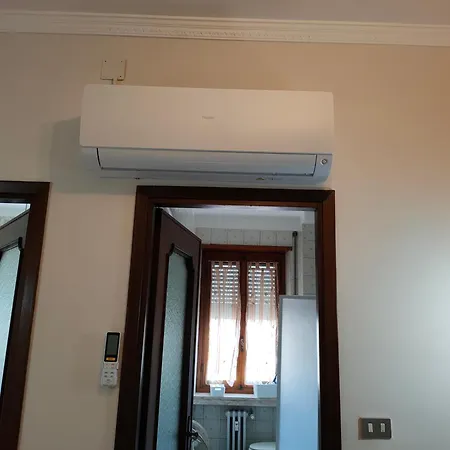 La Casa Dei Nonni - Ampio Trilocale Zona Lingotto דירה *