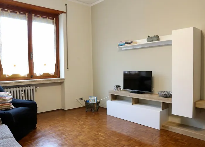 La Casa Dei Nonni - Ampio Trilocale Zona Lingotto